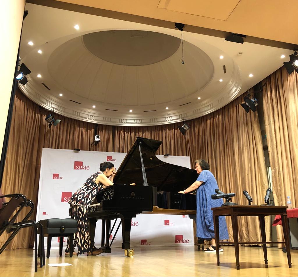 Marisa Manchado y Ana Toscano