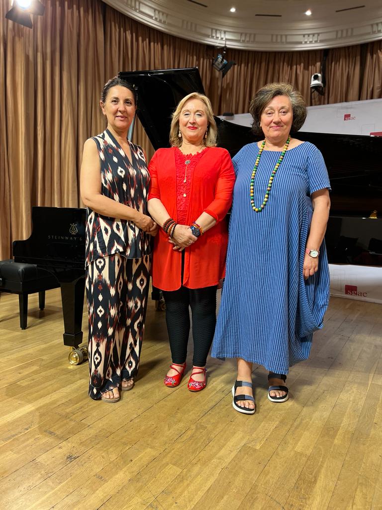 Ana Vega Toscano, Zulema de la Cruz y Marisa Manchado